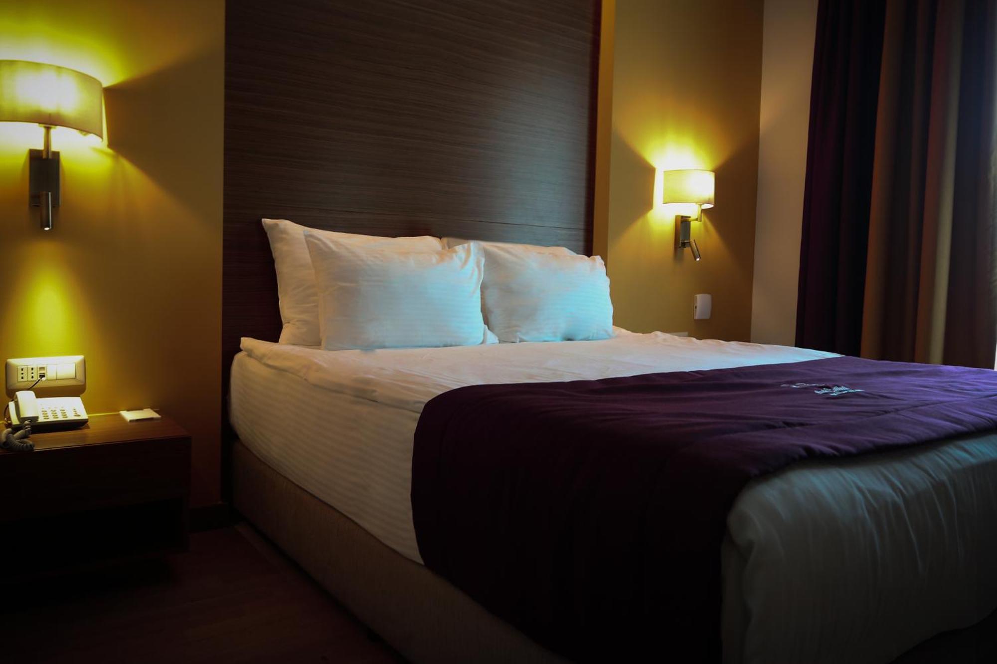 Hotel Dukagjini Peć Zewnętrze zdjęcie