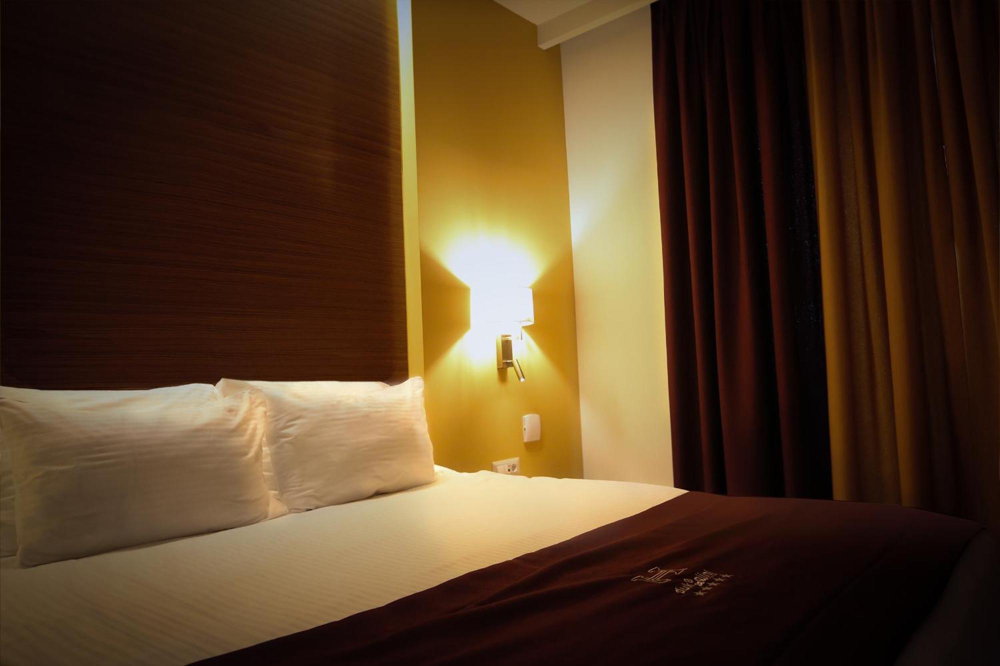 Hotel Dukagjini Peć Zewnętrze zdjęcie