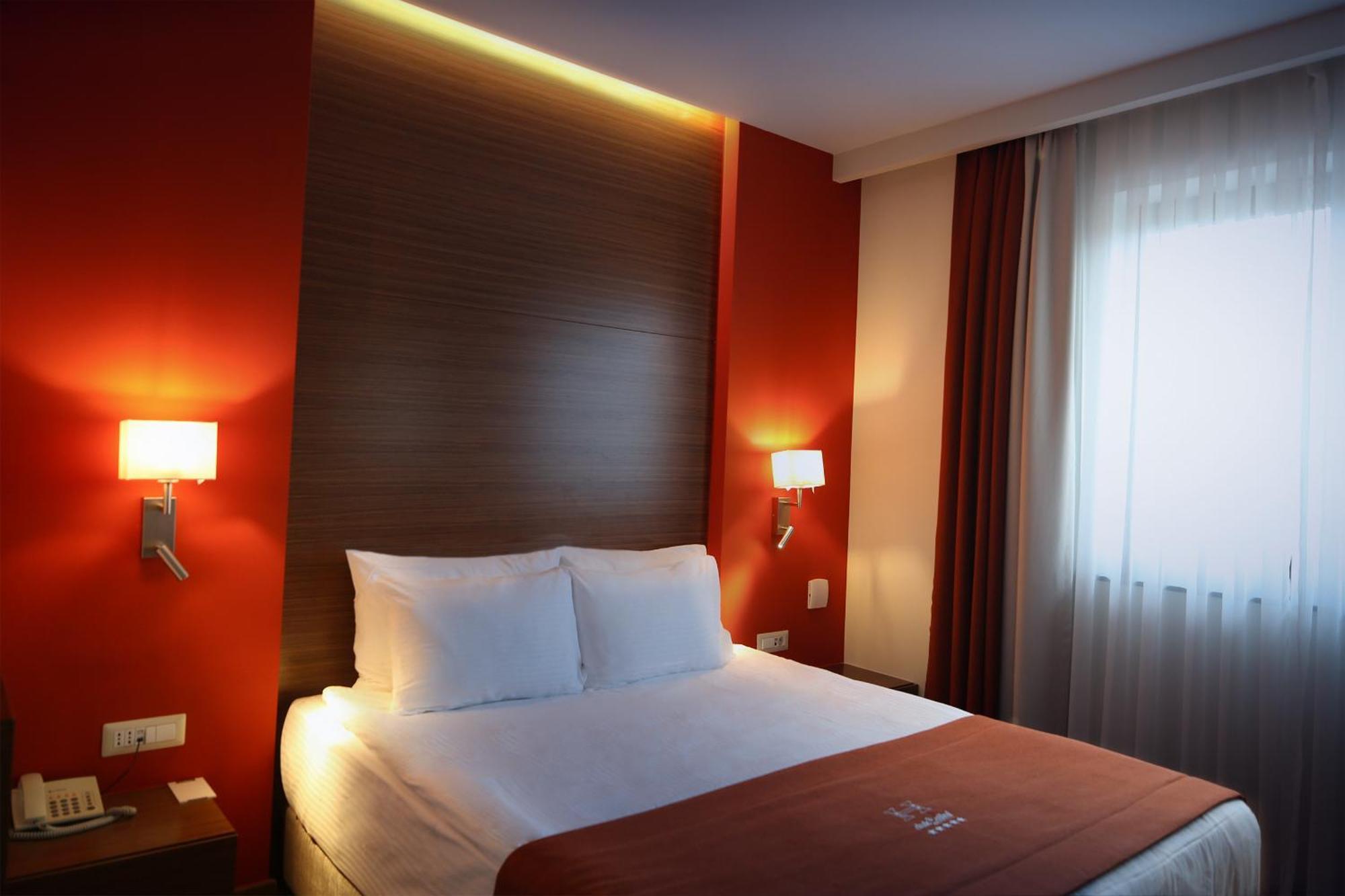 Hotel Dukagjini Peć Zewnętrze zdjęcie
