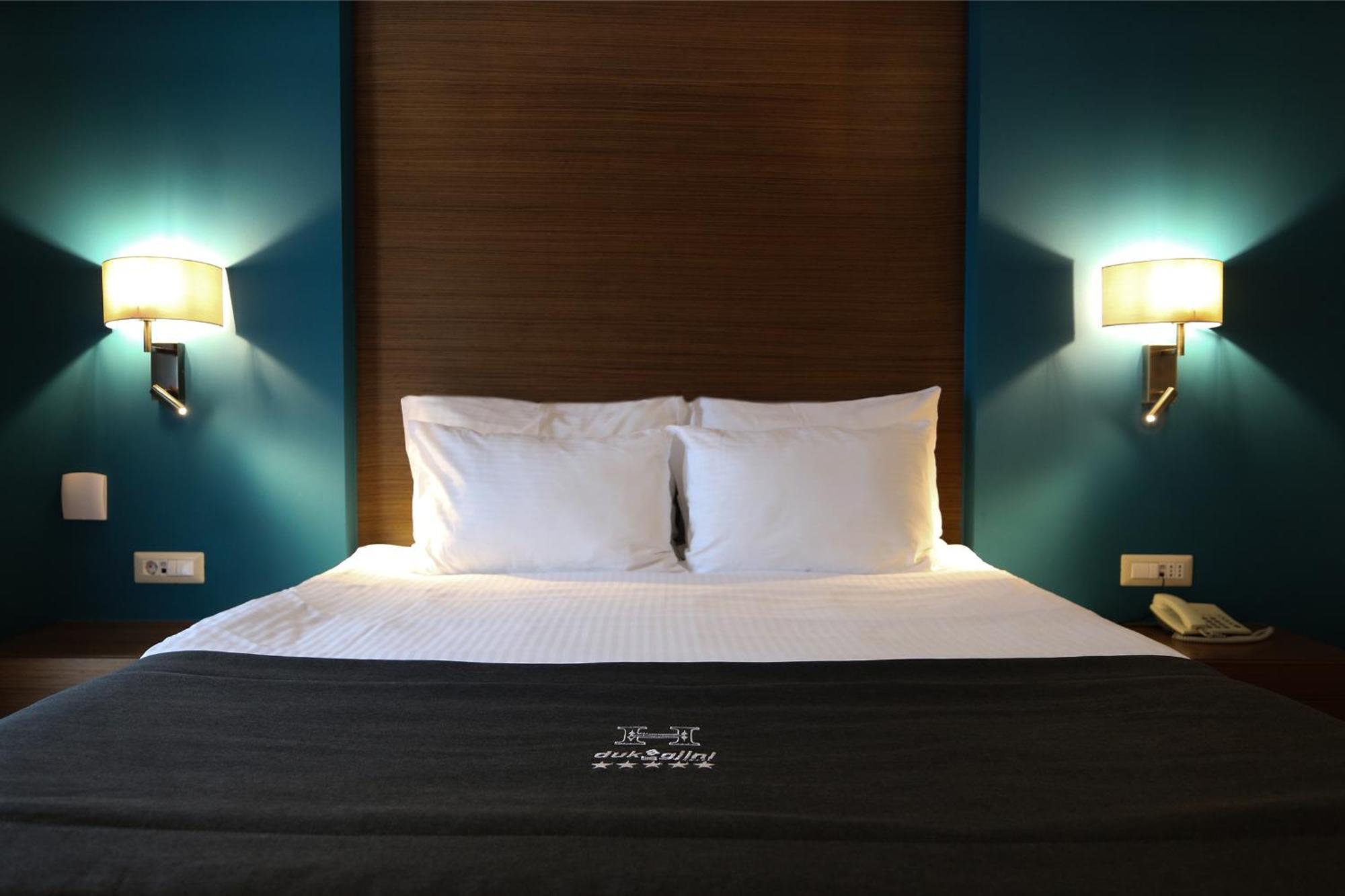 Hotel Dukagjini Peć Zewnętrze zdjęcie
