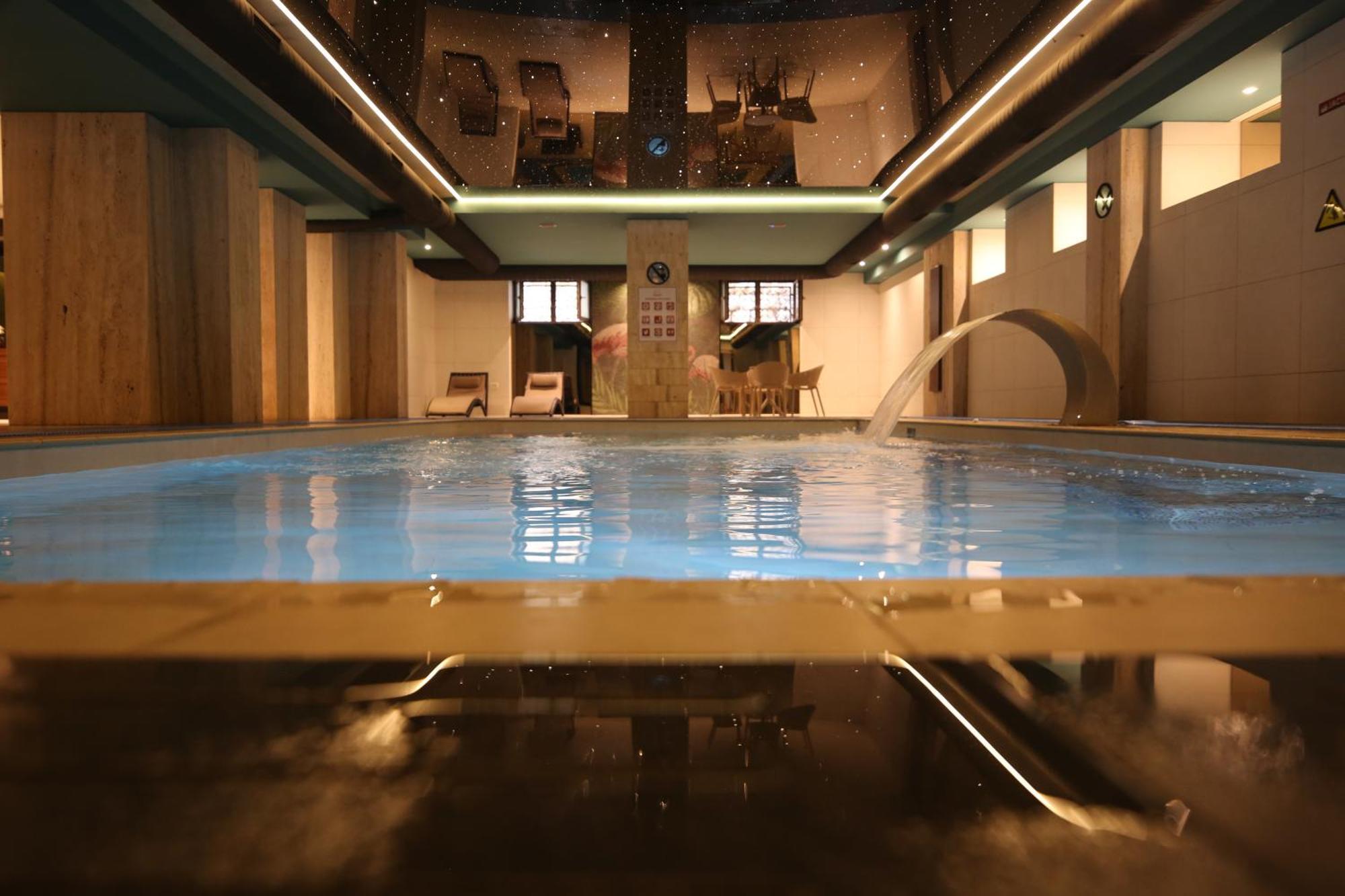 Hotel Dukagjini Peć Zewnętrze zdjęcie